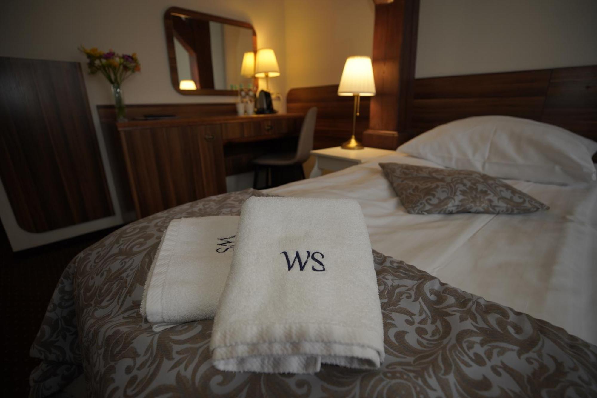 Hotel Wit Stwosz Krakow Exterior photo